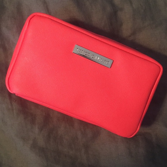 Vince Camuto Handbags - VINCE CAMUTO cosmetic bag